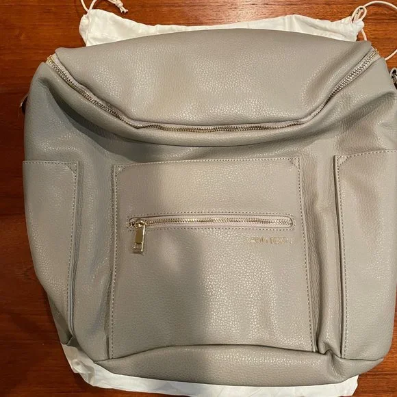 Fawn Design | Bags | Fawn Designs The Original Diaper Bag  display picture 1
